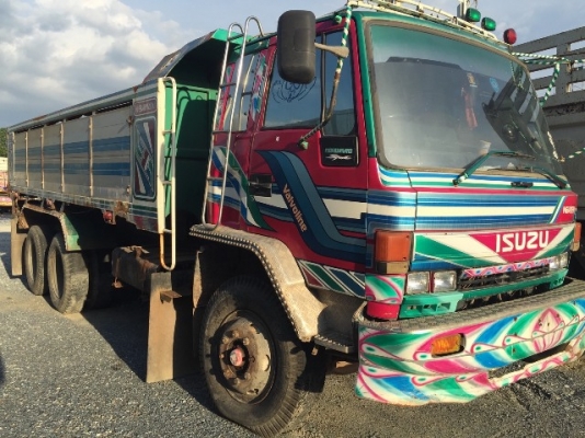 ขายรถบรรทุกมือสอง คุณภาพเยี่ยม สภาพดีทุกคัน