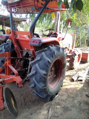 รถไถคูโบต้า47แสงประ54