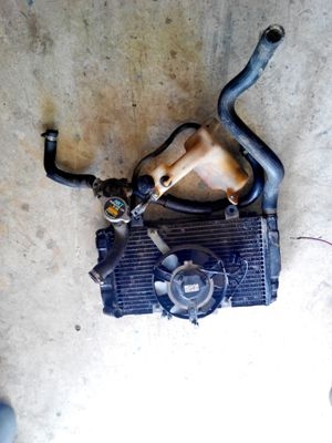 ขายหม้อน้ำ ใส่ HONDA CBR 400 cc Y89 พร้อมพัดลม ราคา 2500 บาท