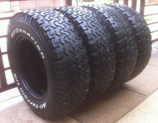 ยาง All BF goodrich 30 9.5 R15 ปลายปี11 ดอกคม ไม่ปะไม่บวม