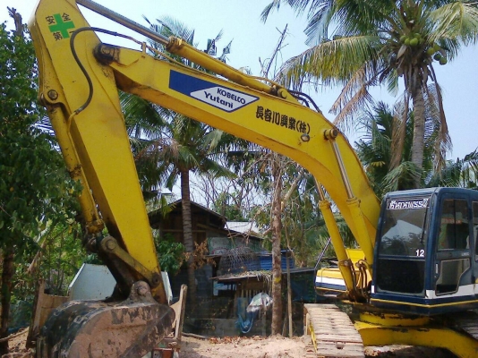 ขายด่วน Kobelco 200 mark. 3. ตัวนอก สวยๆ
