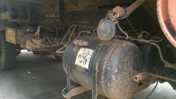 ขาย 10 ล้อดั้ม HINO FM3H เครื่อง HO7D 195 แรงม้า คัสซีสวย เกียร์เดิม สโลว์เดิม กระบะต้องเก็บหน่อย ทะเบียนพร้อมโอนครับ ขาย 10 ล้อดั้ม HINO FM3H เครื่อง HO7D 195 แรงม้า คัสซีสวย เกียร์เดิม สโลว์เดิม กระบะต้องเก็บหน่อย ทะเบียนพร้อมโอนครับ