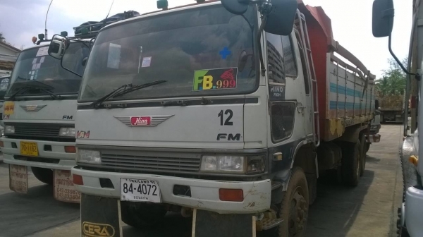 ขาย 10 ล้อดั้ม HINO FM3H เครื่อง HO7D 195 แรงม้า คัสซีสวย เกียร์เดิม สโลว์เดิม กระบะต้องเก็บหน่อย ทะเบียนพร้อมโอนครับ ขาย 10 ล้อดั้ม HINO FM3H เครื่อง HO7D 195 แรงม้า คัสซีสวย เกียร์เดิม สโลว์เดิม กระบะต้องเก็บหน่อย ทะเบียนพร้อมโอนครับ