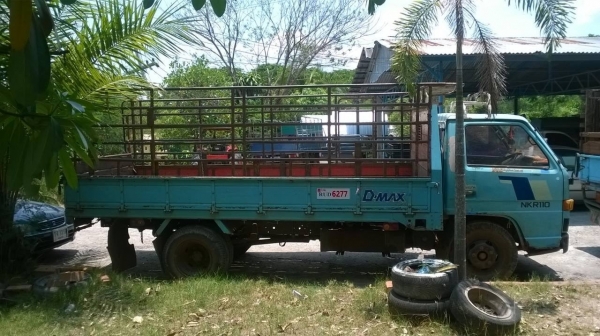 ขาย 6 ล้อ NKR57L คัสซีสวยจัดตลอดเส้น เครื่อง 4BC2 100 แรงม้า เกียร์ยาว ทะเบียนพร้อมโอน ราคาต่อรองได้ครับ ขาย 6 ล้อ NKR57L คัสซีสวยจัดตลอดเส้น เครื่อง 4BC2 100 แรงม้า เกียร์ยาว ทะเบียนพร้อมโอน ราคาต่อรองได้ครับ