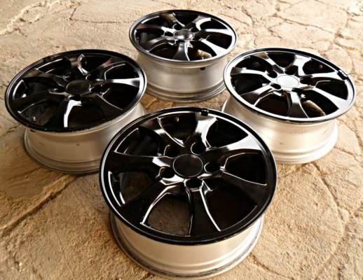 แม็กซิ่ง ขอบ15- 5รู114 สีดำมัน (4วง3,400บ.)