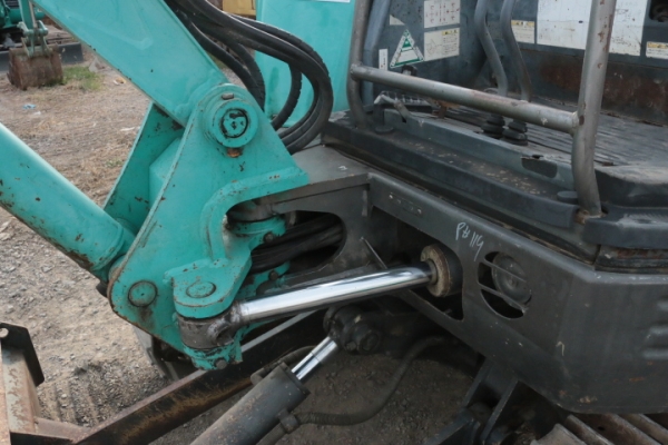 สินค้ามาถึงแล้ว Kobelco SK30SR เก่านอกแท้ เครื่องแน่นปั็มแรง