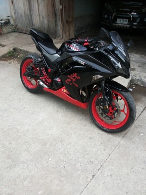 ขายด่วนคับ 91000 ninja250 2013 รถวิ่งมา14000กว่าๆ เครื่องชัวส์ ยางเต็ม พร้อมออกทริปคับ สีสวยโหด ท่อโยชิลั่นๆ ยุฉะเชิงเทรา 0903120561