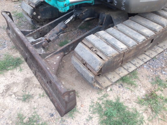 ผ่อนได้ 1 ปี  Kobelco SK40SR เก่านอกแท้ พร้อมหัวกระแทกและบุ้งกี้เอาไปเลย