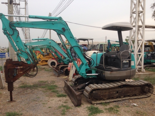 ผ่อนได้ 1 ปี  Kobelco SK40SR เก่านอกแท้ พร้อมหัวกระแทกและบุ้งกี้เอาไปเลย