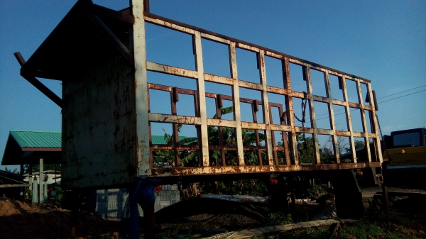 กะบะสิบล้อไม่ดั้ม กะบะสิบล้อไม่ดั้ม