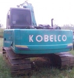 KOBELCO MARK II SK 120 รถบอดี้สวยพร้อมทำงานได้เลยครับ เครื่องยนต์เดิมๆปั๊มเดิมไม่มีเยิ้มทำงานไม่โหลดครับ ภายในเก๋งสะอาดสวยใช้งานง่ายคล่องตัวดี ภายนอกบูมอาร์มสวยมากไม่มีปะ ช่วงล่างแน่นดี เฟลมสวยไม่ผุ โรลเลอร์โซ่ใบแทรกสภาพดีประมาณ 60\% พร้อมใช้งาน เอกสารสัญญ