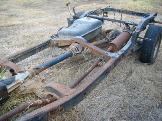 ขาย แชชซีพร้อมเครื่อง+เกียร์ ทะเบียนโอนได้ เอกสารพร้อม ครับ