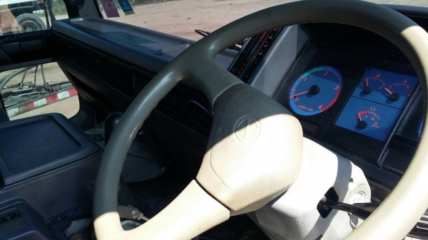 สิบล้อพ่วง HINO ซูโม้ 227 พ่วงแม่ลูกดั้ม สภาพดีพร้อมใช้งาน เล่มทะเบียนพร้อมโอน  ราคา 1,080,000บ ต่อรองได้ครับ