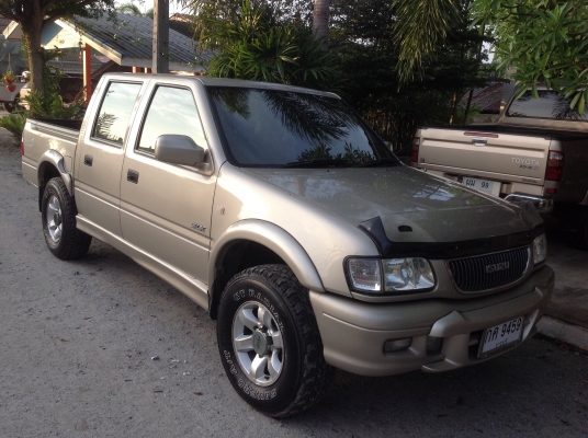 ...อีซูซุดาก้อนอาย สี่ประตู ปี 2001 เครื่อง 3000 ขับสอง มือเดียวป้ายแดง ใช้มา 16xxxx กิโล แท้ๆ ...อีซูซุดาก้อนอาย สี่ประตู ปี 2001 เครื่อง 3000 ขับสอง มือเดียวป้ายแดง ใช้มา 16xxxx กิโล แท้ๆ