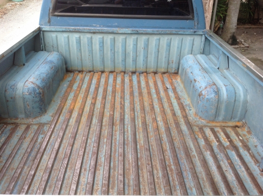 ..อีซูซุ เคบีสี่ประตู เครื่อง 2200 พวงมาลัยเพาเวอร์ ใช้ในครอบครัว เข้าไร่ เข้าสวนสุด จาคุ้มคับ ..อีซูซุ เคบีสี่ประตู เครื่อง 2200 พวงมาลัยเพาเวอร์ ใช้ในครอบครัว เข้าไร่ เข้าสวนสุด จาคุ้มคับ