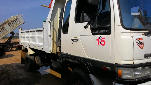 ขายหกล้อดั้ม ฮีโน่ 195 แรงม้า