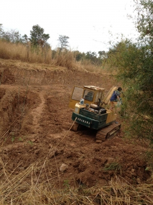 FURUKAWA FH30A เครื่องยนต์ isuzu 85 เล่มพร้อมโอน