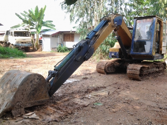 FURUKAWA FH30A เครื่องยนต์ isuzu 85 เล่มพร้อมโอน