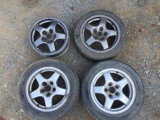 ขายแมก skyline ขอบ16 ต่อรองได้