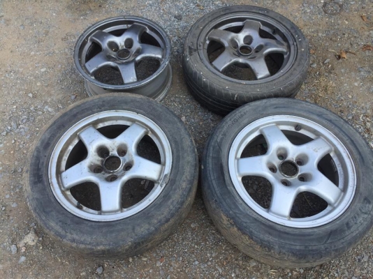 ขายแมก skyline ขอบ16 ต่อรองได้