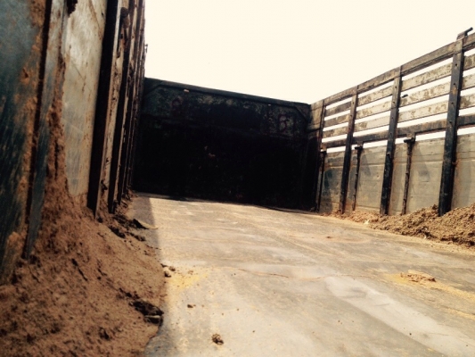 ขายรถ 10 ล้อ 2 เพลา กระบะเนียมดั้ม HINO 3 M รถสวยเดิมๆ ราคา.1150000 ต่อรอง สนใจรีบจองด่วน