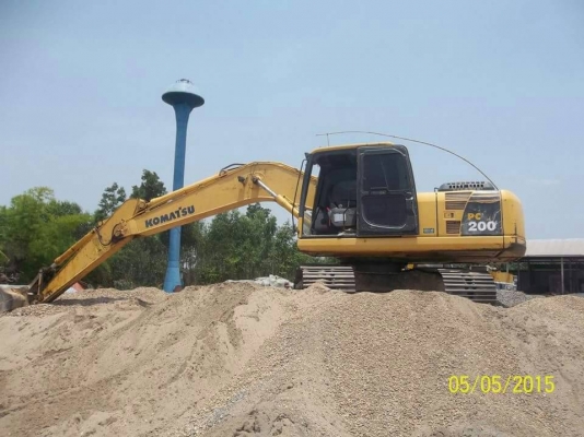 ขายรถแบคโค KOMATSU PC 200-8 ทำงานน้อย เอกสารอิมวอย ราคา2100000 ต่อรอง สนใจโทร