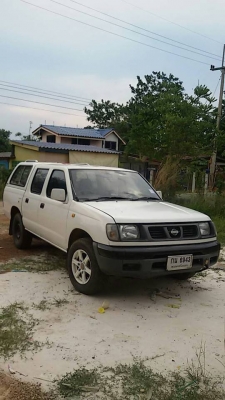 นิสสัน ฟรอนเทียร์ 4 ประตู นิสสัน ฟรอนเทียร์ 4 ประตู