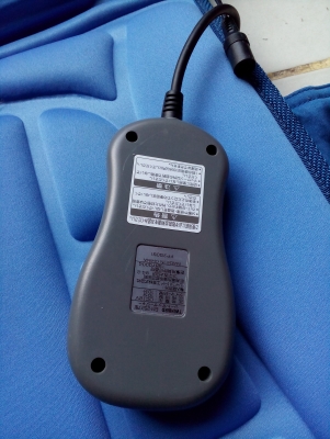 เบาะสั่นนวดไฟฟ้าใข้ในบ้านในรถได้ ขุดสั่นนวด 2 ส่วนแยกกัน ที่รองนั่งและส่วนหลังจากญี่ปุ่น