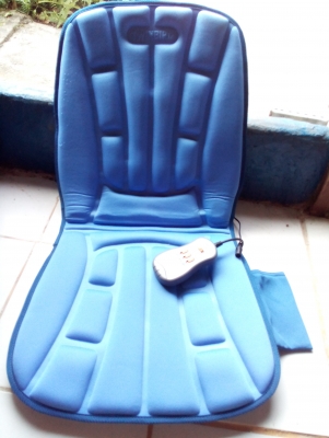 เบาะสั่นนวดไฟฟ้าใข้ในบ้านในรถได้ ขุดสั่นนวด 2 ส่วนแยกกัน ที่รองนั่งและส่วนหลังจากญี่ปุ่น