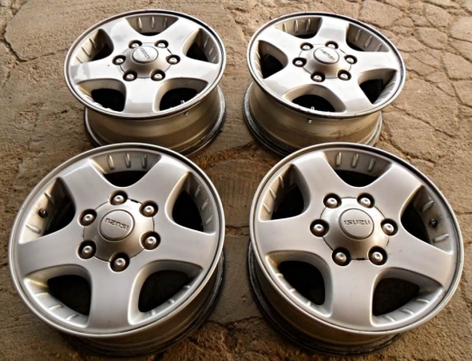 แม็กกระบะขอบ15-6รู139 (4วง3,600บ.)ไม่คด ไม่ดุ้ง แม็กกระบะขอบ15-6รู139 (4วง3,600บ.)ไม่คด ไม่ดุ้ง