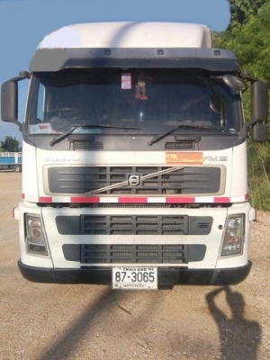 หัวลาก VOLVO FM 12   380 แรง  (เฉพาะหัว )  ราคา  1,4000,000  บาท