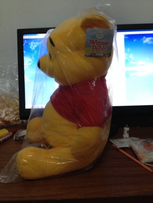 ขาย ตุ๊กตา หมีพูล 16 นิ้ว ลิขสิทธิ์แท้ ราคาถูกกว่าท้องตลาด 380 บาท ขาย ตุ๊กตา หมีพูล 16 นิ้ว ลิขสิทธิ์แท้ ราคาถูกกว่าท้องตลาด 380 บาท