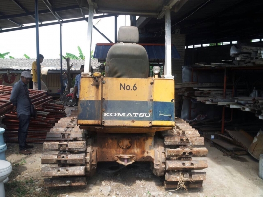 ขาย komatsu D20-6