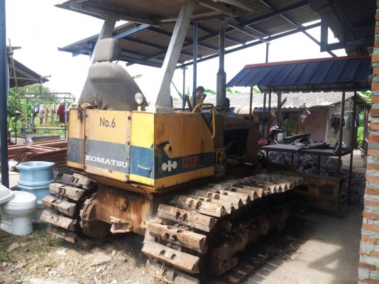 ขาย komatsu D20-6