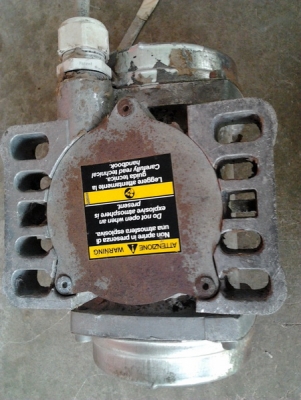 ขายมอเตอร์เขย่า-สั่น ยี่ห้อ Italvibras 0.12 KW