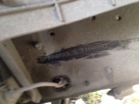 หกล้อ อีซูชุ NPR120ฝาขาว  ยาว 5เมตร รถห้างแท้ สภาพพร้อมใช้งาน เล่ม ทะเบียนพร้อมโอน  ราคา 385,000 ราคาเบาๆ ครับ