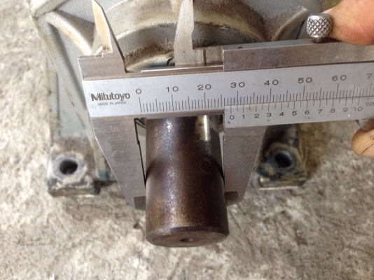 ขายมอเตอร์เกียร์ Kimpo made in Taiwan 1HP. 380V อัตราทด 1:10 สภาพสวย วิ่งนิ่ม พร้อมใช้งาน