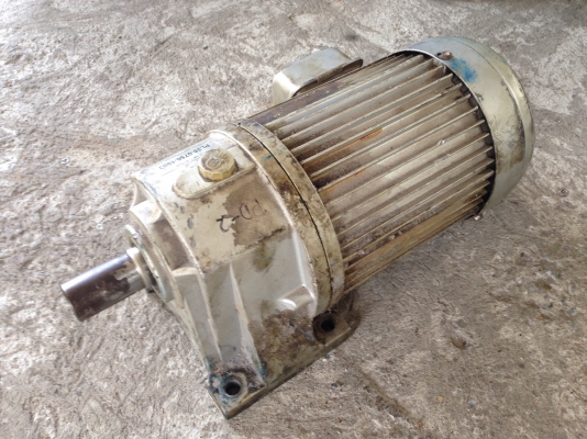 ขายมอเตอร์เกียร์ Kimpo made in Taiwan 1HP. 380V อัตราทด 1:10 สภาพสวย วิ่งนิ่ม พร้อมใช้งาน