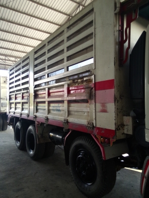 ขายครับ  กระบะล่องไม่ดั้ม  พร้อมลูกพ่วงไม่ดั้ม ขายยก หรือแยกก็ได้