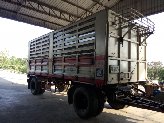 ขายครับ  กระบะล่องไม่ดั้ม  พร้อมลูกพ่วงไม่ดั้ม ขายยก หรือแยกก็ได้