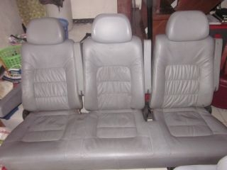 เบาะรถตู้