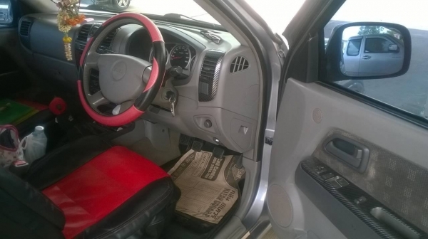 ขายรถกระบะ ISUZU DMAX SLX 2.5 ปี 47 สวยบางเดิม ล้อแมกซ์ กระจกไฟฟ้า แมกลายเนอร์ แอร์เย็น ทะเบียนพร้อมโอนครับ