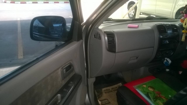 ขายรถกระบะ ISUZU DMAX SLX 2.5 ปี 47 สวยบางเดิม ล้อแมกซ์ กระจกไฟฟ้า แมกลายเนอร์ แอร์เย็น ทะเบียนพร้อมโอนครับ