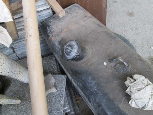 ถังน้ำมันรถยนต์   สภาพดี   ใช้งานได้    ราคาถูกๆ  จบเลย