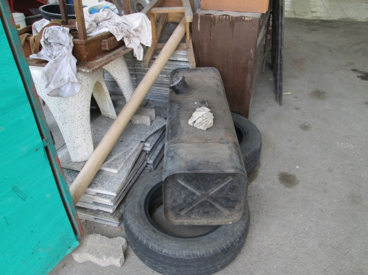 ถังน้ำมันรถยนต์   สภาพดี   ใช้งานได้    ราคาถูกๆ  จบเลย