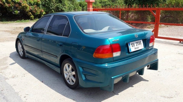 ขาย Honda civic ตาโต สีเขียวสวย ชุดแต่งรอบคัน ราคา 88,000 บาท ++++++++ ขาย Honda civic ตาโต สีเขียวสวย ชุดแต่งรอบคัน ราคา 88,000 บาท ++++++++