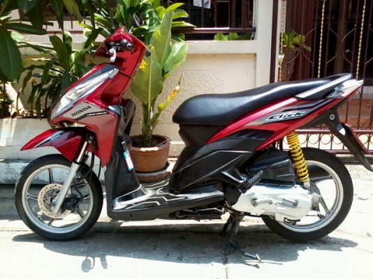 ขายClick110i หัวฉีด ปี52 ล้อแม็ก รถเครื่องเดิมๆสภาพดี