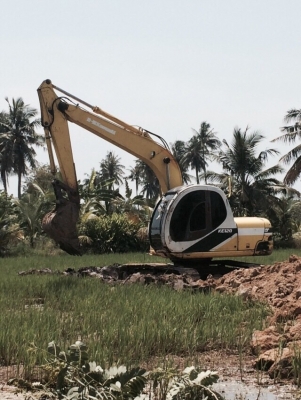 ขายครับkawasaki 120 เทียบกับkobelko sk120 mark5