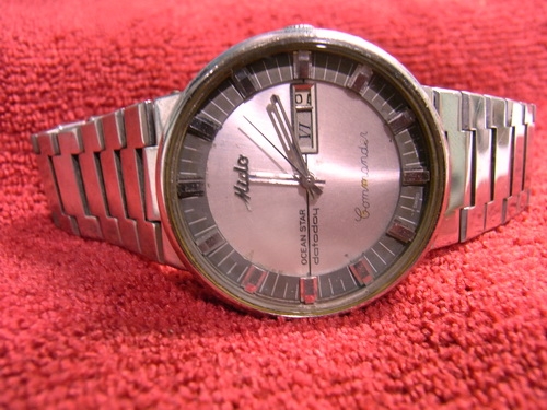 นาฬิกา มิโด้ คอมมานเดอร์ นาฬิกา มิโด้ คอมมานเดอร์