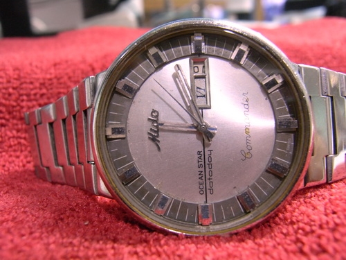 นาฬิกา มิโด้ คอมมานเดอร์ นาฬิกา มิโด้ คอมมานเดอร์